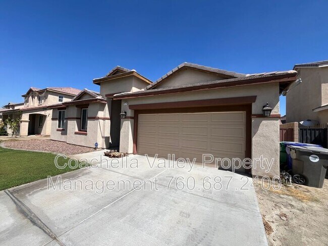 Building Photo - 49126 Pluma Roja Pl