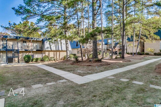 Building Photo - 1745 Jack Warner Pkwy