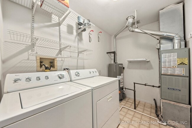 Building Photo - 1482 W Jefferson Ave