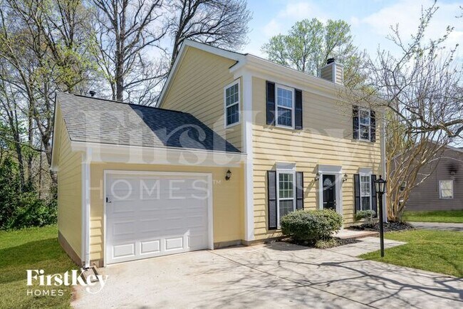 Building Photo - 8947 Chesham Dr