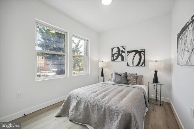 Building Photo - 2495 Alabama Ave SE