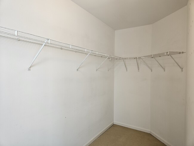 Building Photo - 24403 John Adams Dr