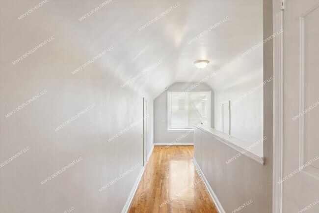 Building Photo - Charming Westside 3-Bedroom Brick Bungalow...