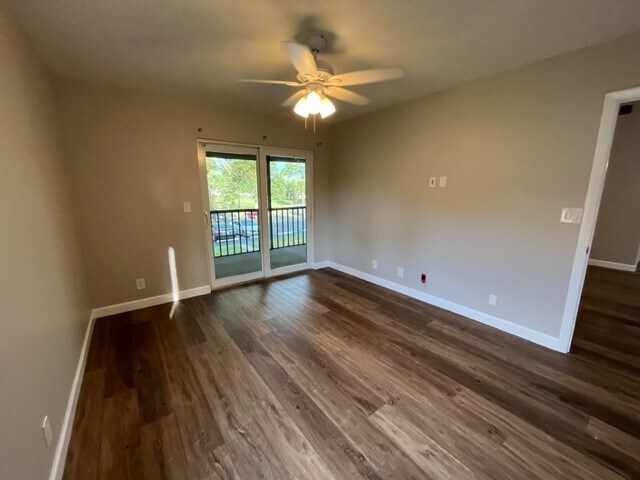 Primary Bedroom - 6499 Chasewood Dr