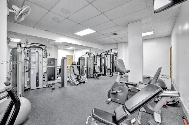 Building Photo - 3800 S Ocean Dr