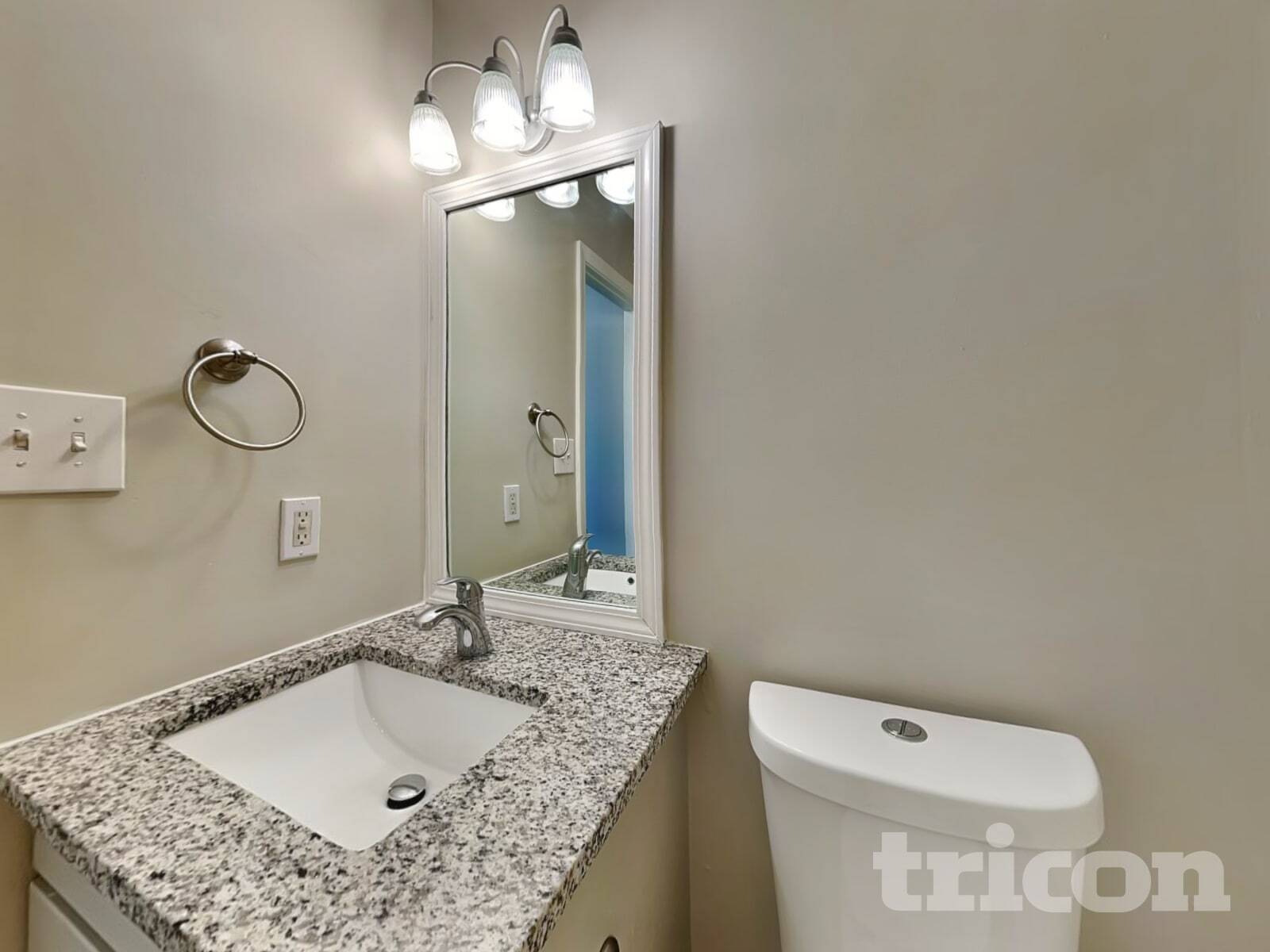 Building Photo - 219 Arlington Ct