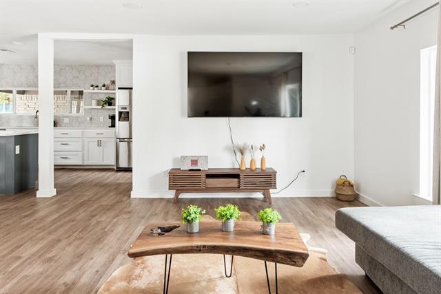 Building Photo - 4252 McComas Rd