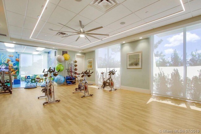 Building Photo - 5651 Hood Rd