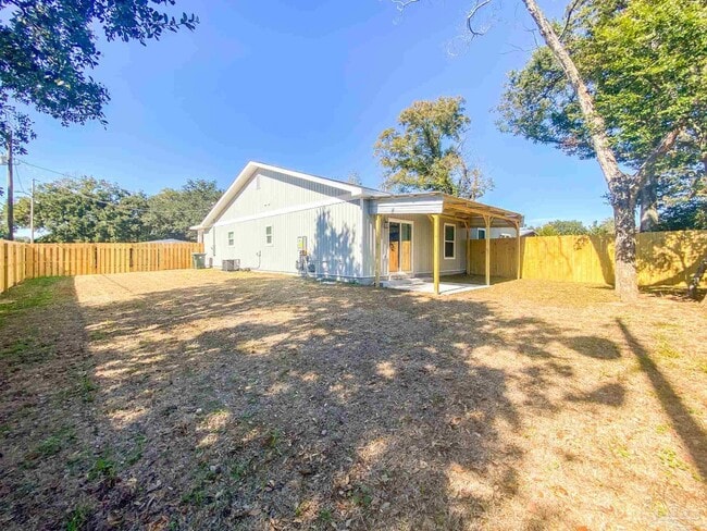 Building Photo - 5170 Burlington Ave