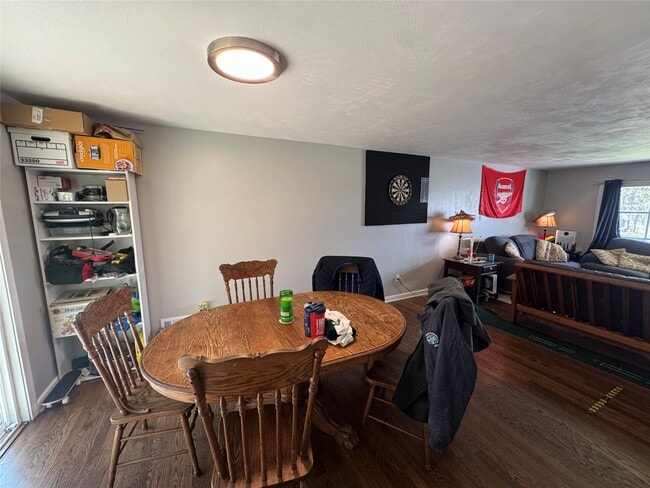 Building Photo - 4520 Marshall Dr W