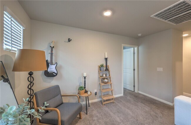 Building Photo - 9074 Meadows Ln