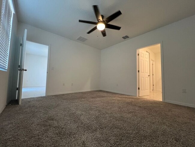 Building Photo - 4439 Rapallo Ave