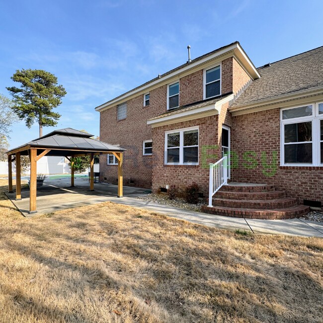 Building Photo - 1325 Meggett Dr