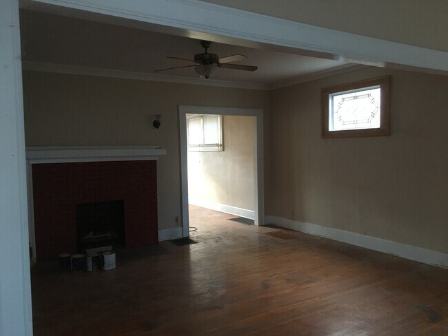 Building Photo - 4104 N College Ave