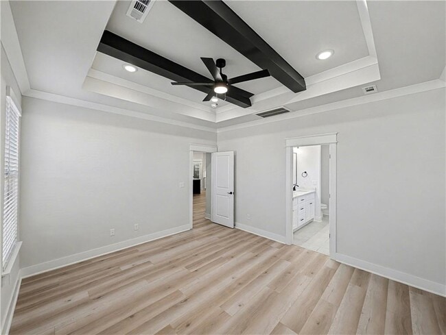 Building Photo - 7842 Scenic Vly Ave