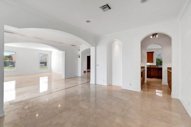 Building Photo - 22164 Verbena Way