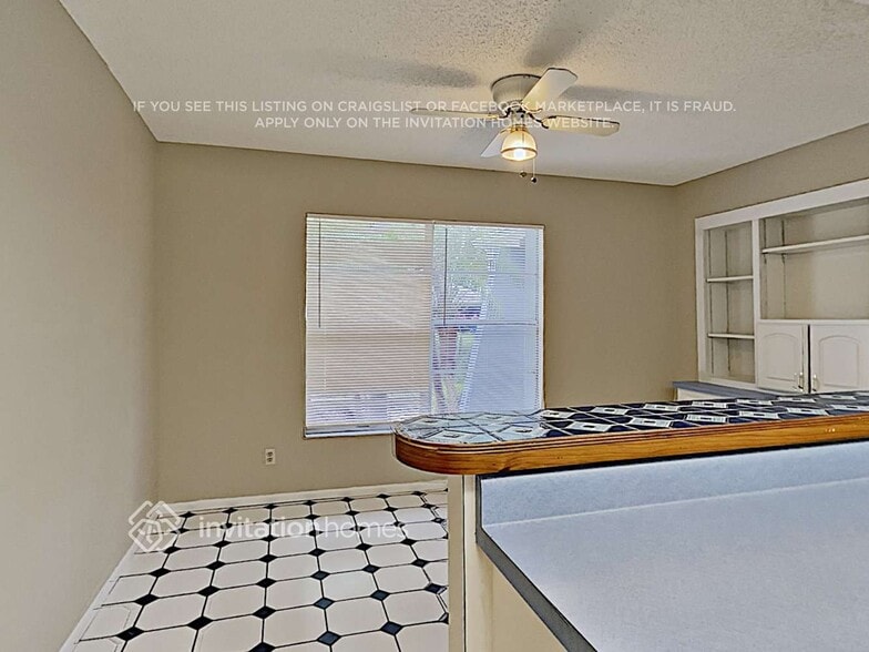 Building Photo - 414 Tangerine Dr