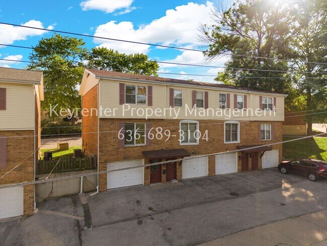 Building Photo - 3313 Droste Rd