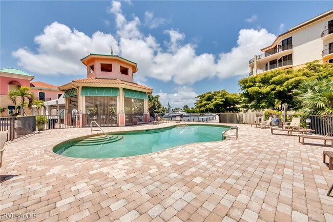 Building Photo - 5793 Cape Harbour Dr