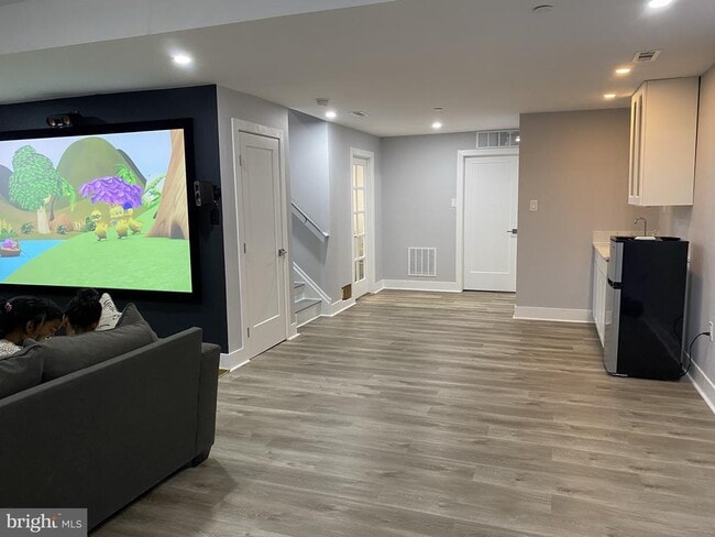 Building Photo - 506 Juneberry Ct