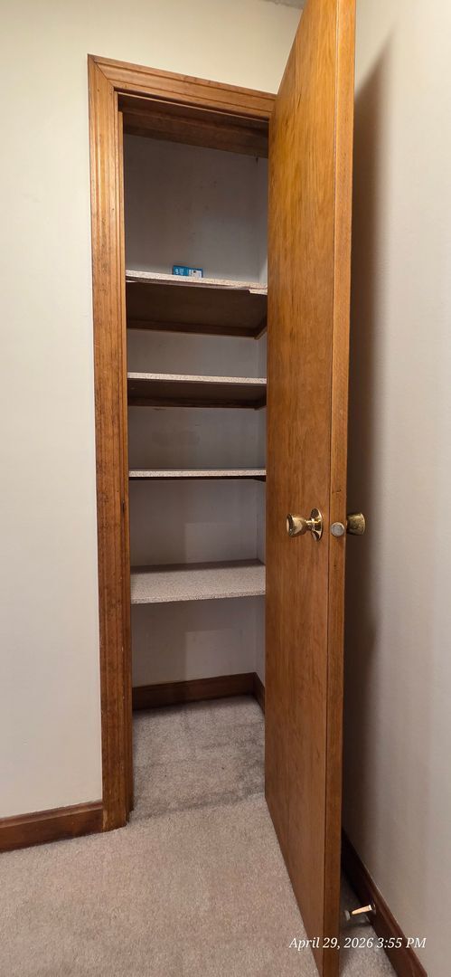 Building Photo - Bright & Spacious 2BR Townhome w/ Finished Basement, Deck & Parking