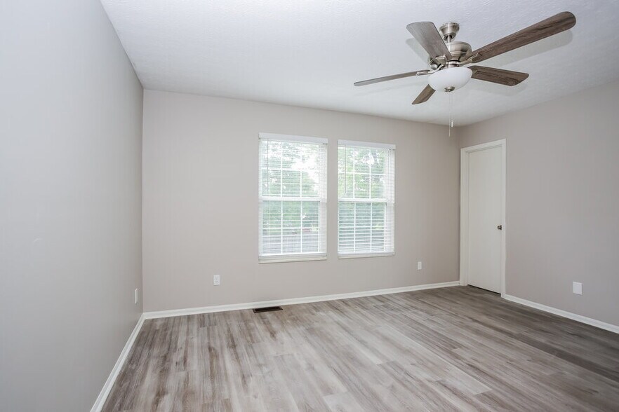 Building Photo - 1512 Berkhard Dr