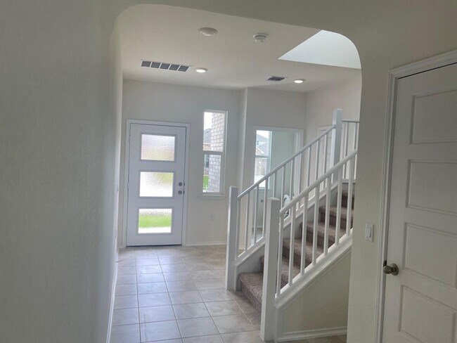 Building Photo - 12620 Anthology St