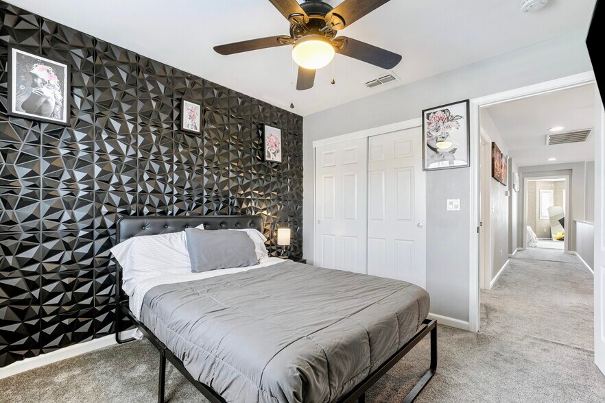 Upstairs bedroom 1 - 5006 Rowe Dr