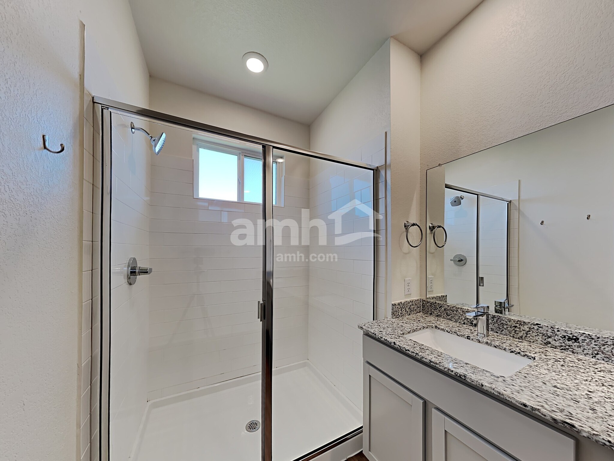 Building Photo - 168 Pebble Creek Run