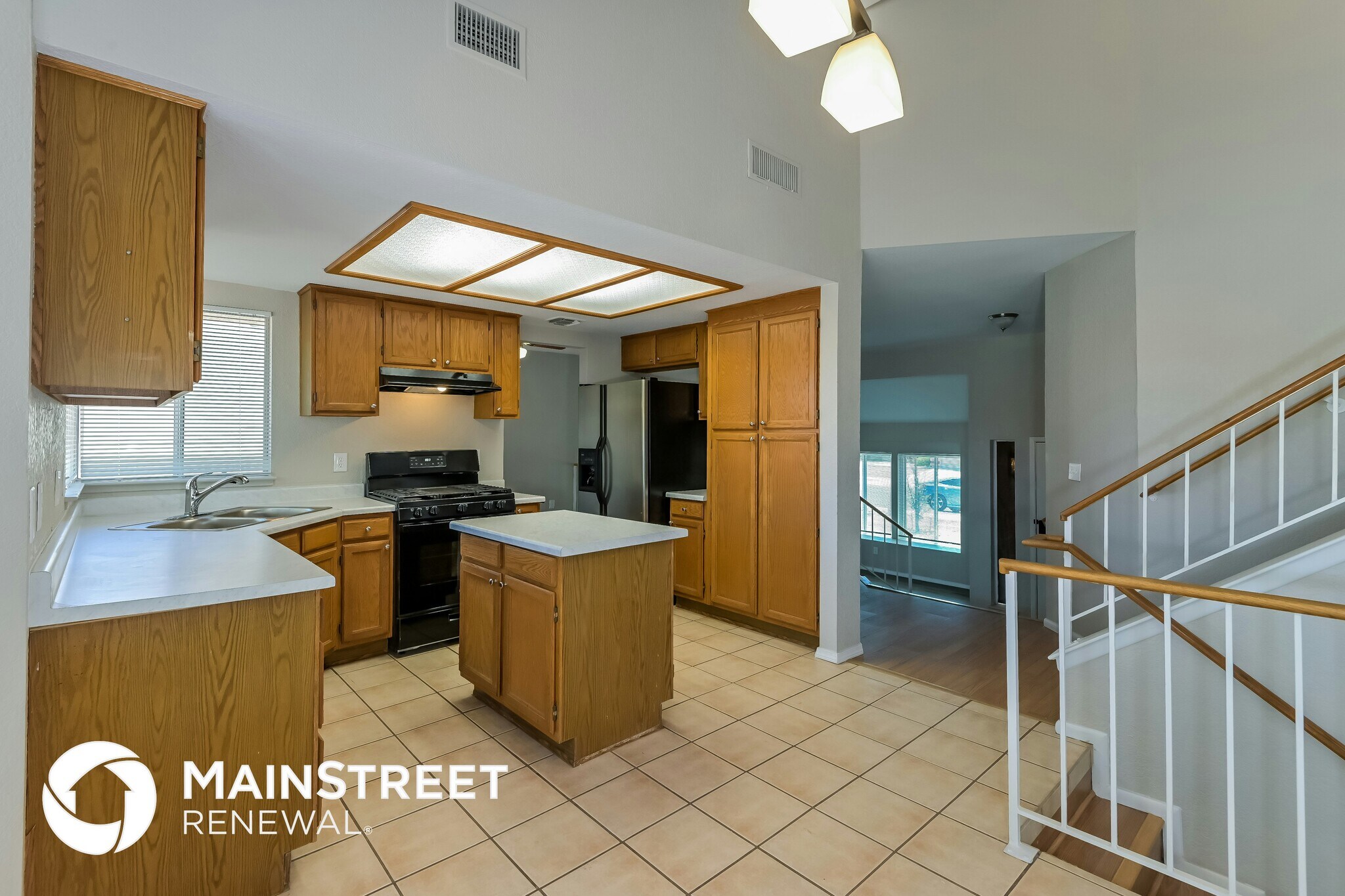 Building Photo - 9585 E Ashford Dr