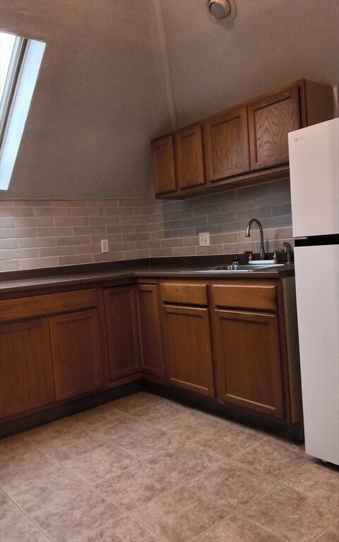 Building Photo - 186 Branscomb St