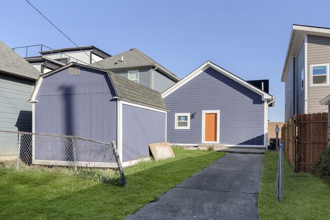 Building Photo - 1229 Spann Ave
