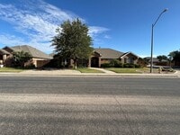 Building Photo - Beautiful Home in Northwest Midland-Los Patios Subdivision