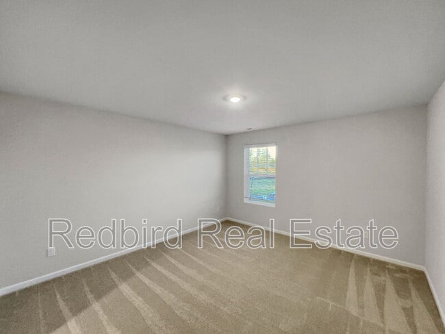 Building Photo - 1611 Manuka Ln