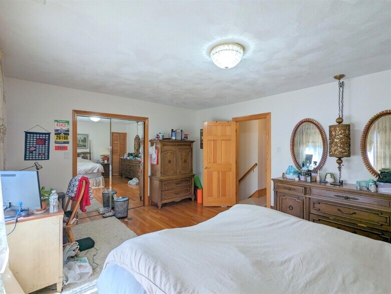 Building Photo - 71 Pennsylvania Ave