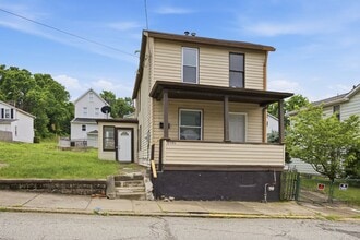 Building Photo - 2906 Chester St