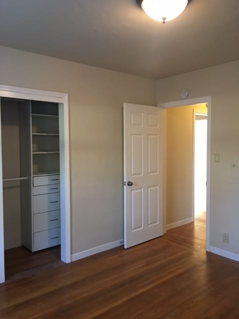 Building Photo - Charming 2 Bedroom Home Close to Downtown