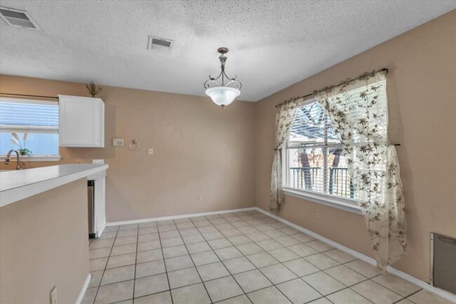 Building Photo - 12717 Modena Trail