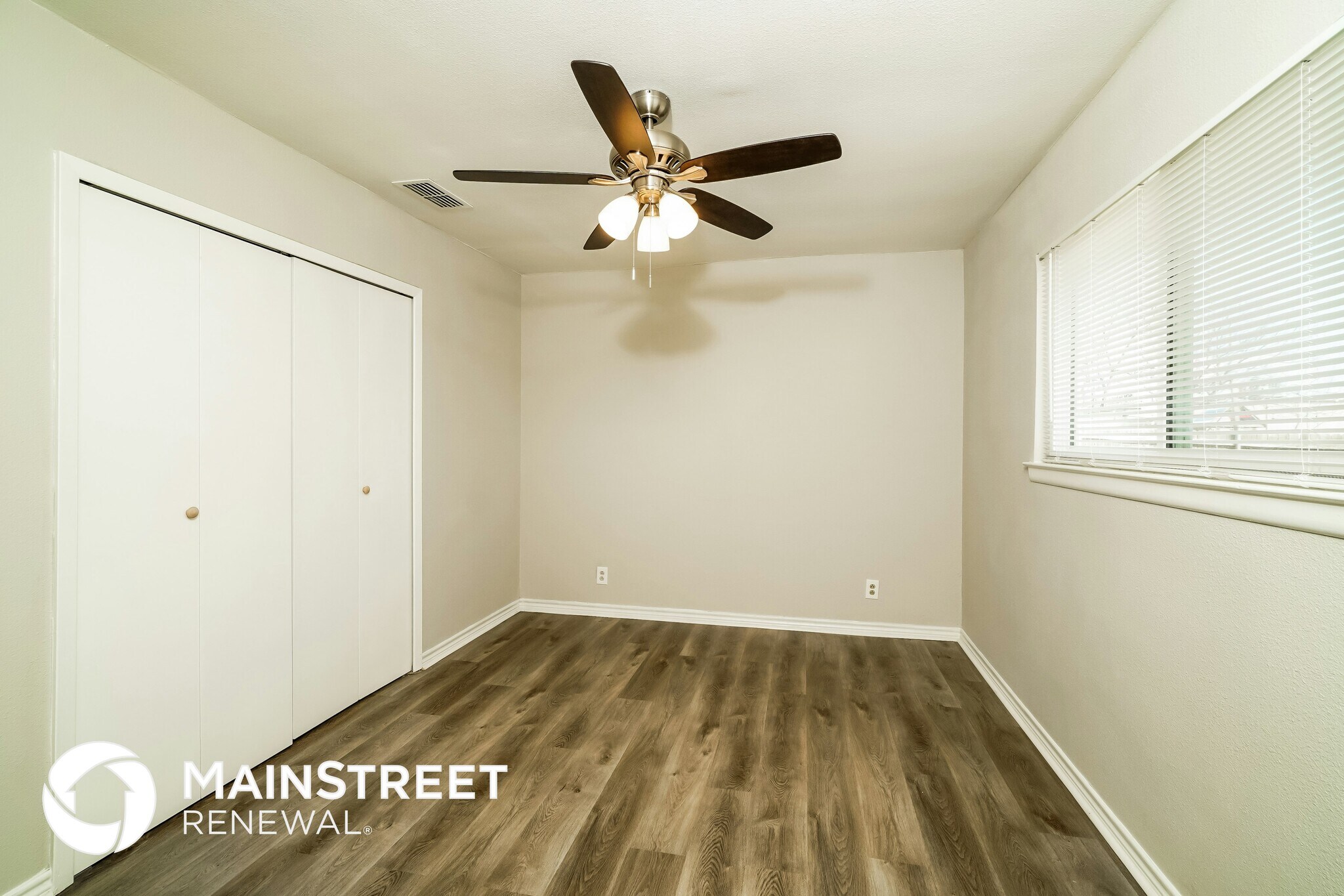 Building Photo - 13406 Chesterton Dr