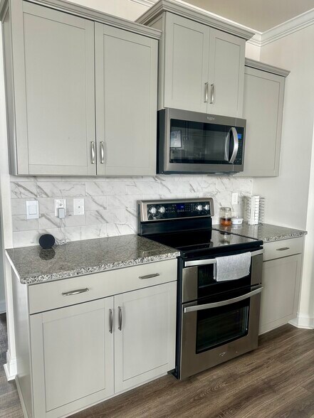 Building Photo - 38 Ravens Ridge Rd