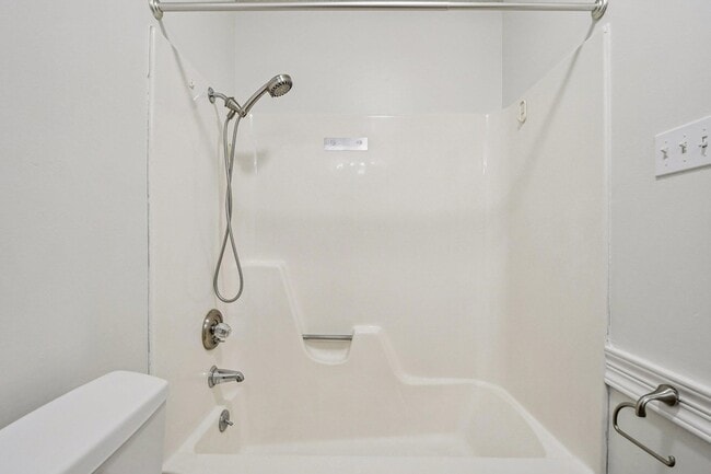 Building Photo - 9424 Singing Quail Dr