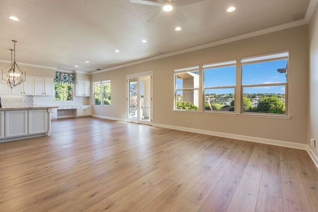 Building Photo - Luxury 4-Bedroom Home in El Dorado Hills Exclusive Serrano Community!