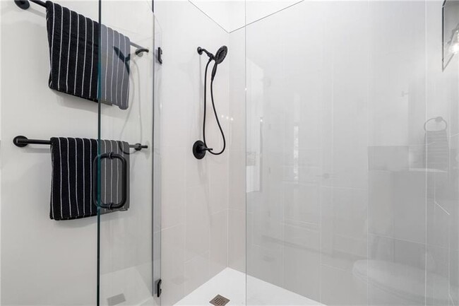 Building Photo - 173 Brush Creek Ct