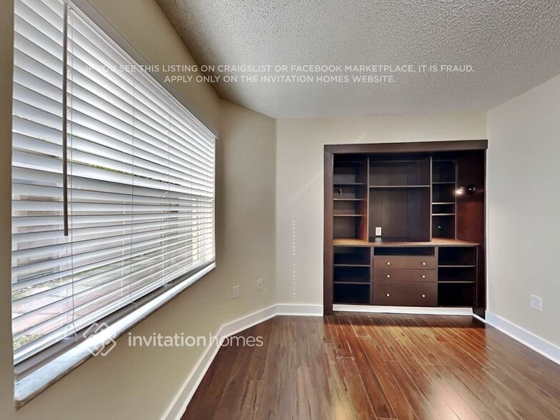 Building Photo - 15624 SW 96th Terrace