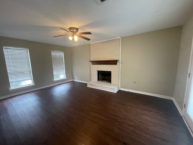 Building Photo - 336 Lamplighter Ln