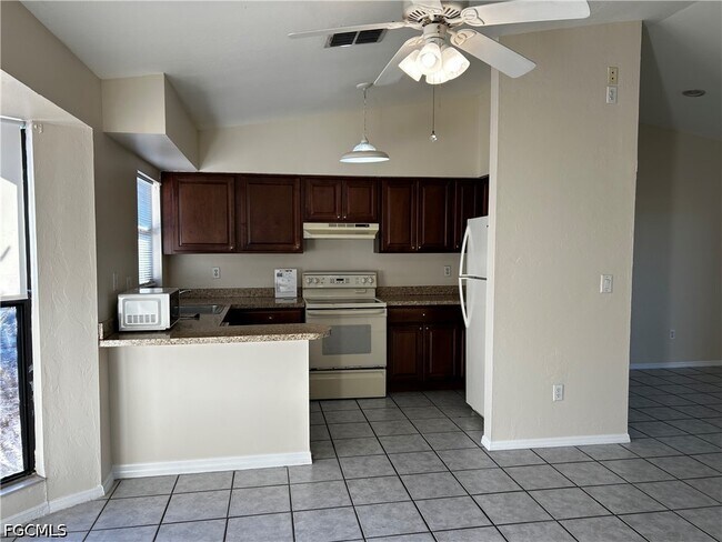 Building Photo - 229 Hancock Bridge Pkwy