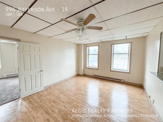 Building Photo - WASHINGTON, PA AMAZING VALUE (2Bed 1 BATH)