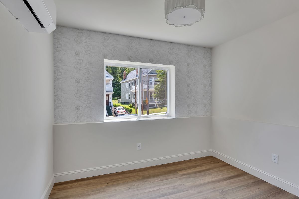 Building Photo - 36 Pawling Ave