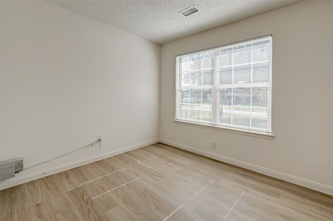 Building Photo - 4830 Comal River Loop