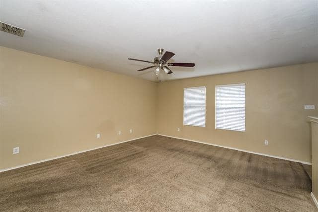 Building Photo - 1100 W Cottonwood Dr